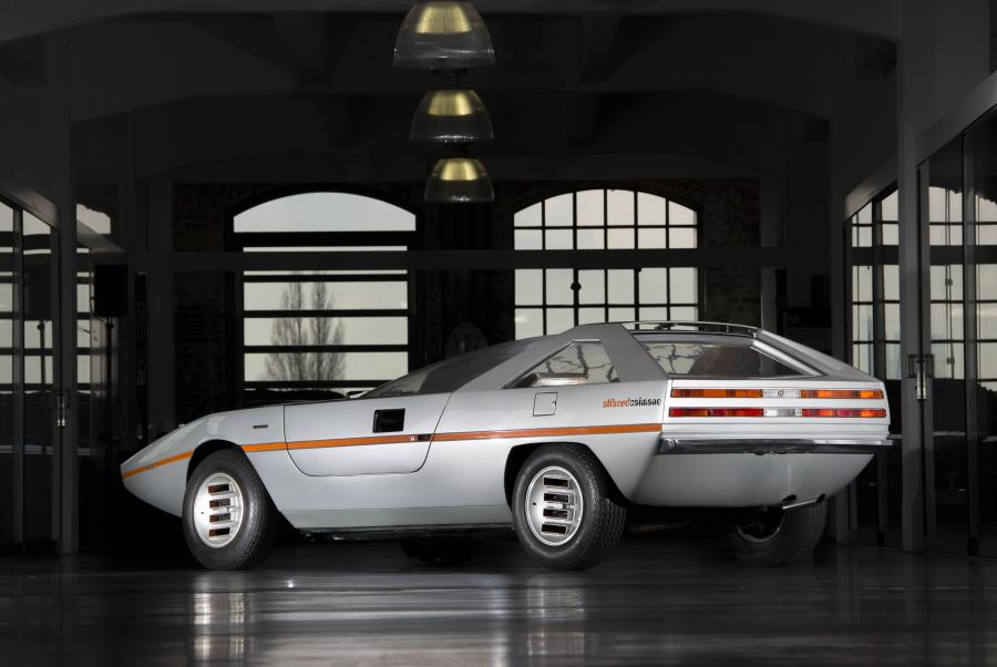  Alfa Romeo Alfasud Caimano Concept (901) 1971 года  (фото 8 из 32)